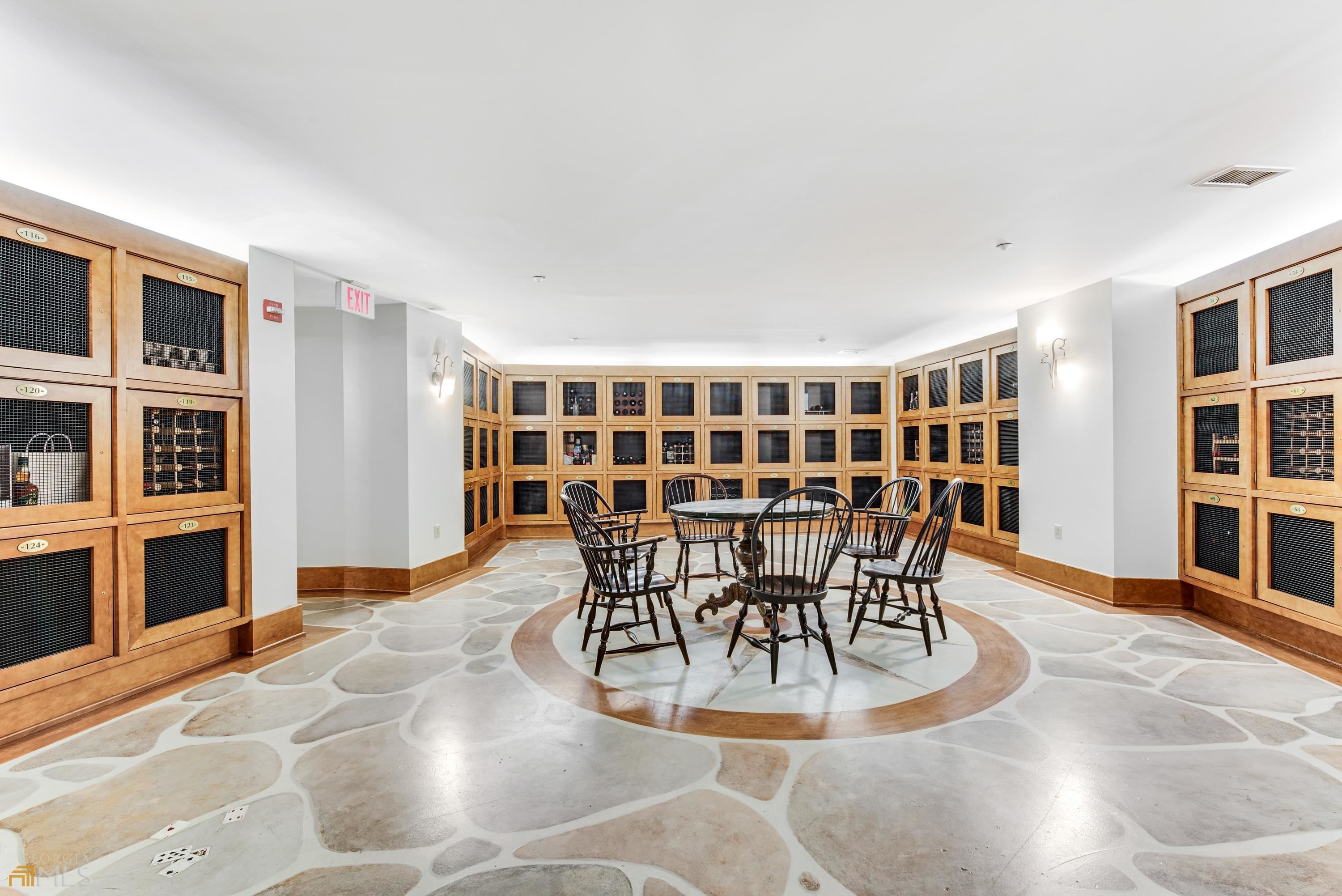 Park Regency - Residential