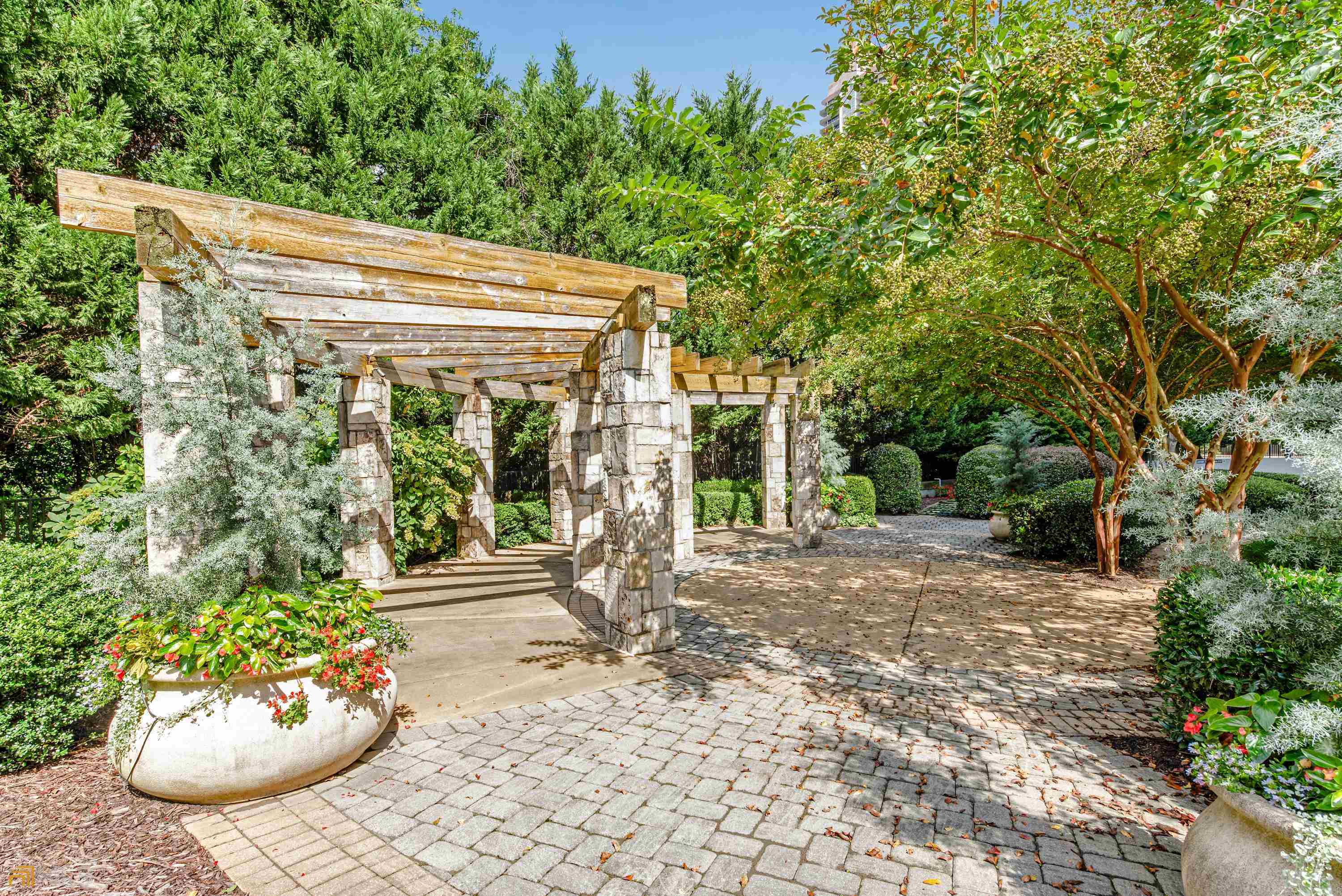 Park Regency - Residential