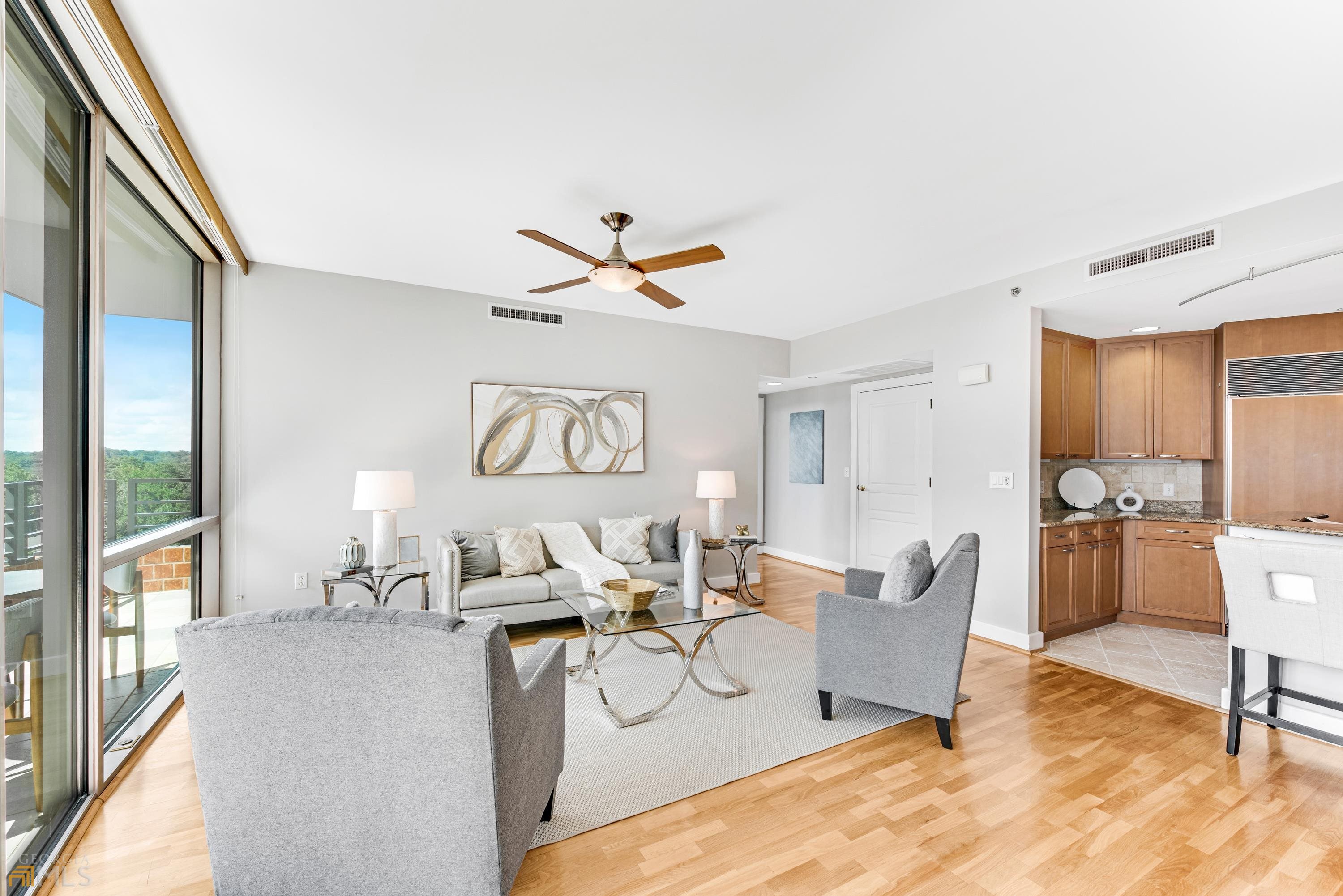 Park Regency - Residential