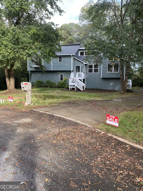 A home in Cartersville