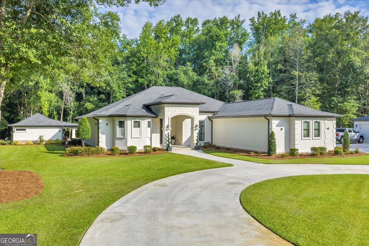 896 Bobby Jones Drive