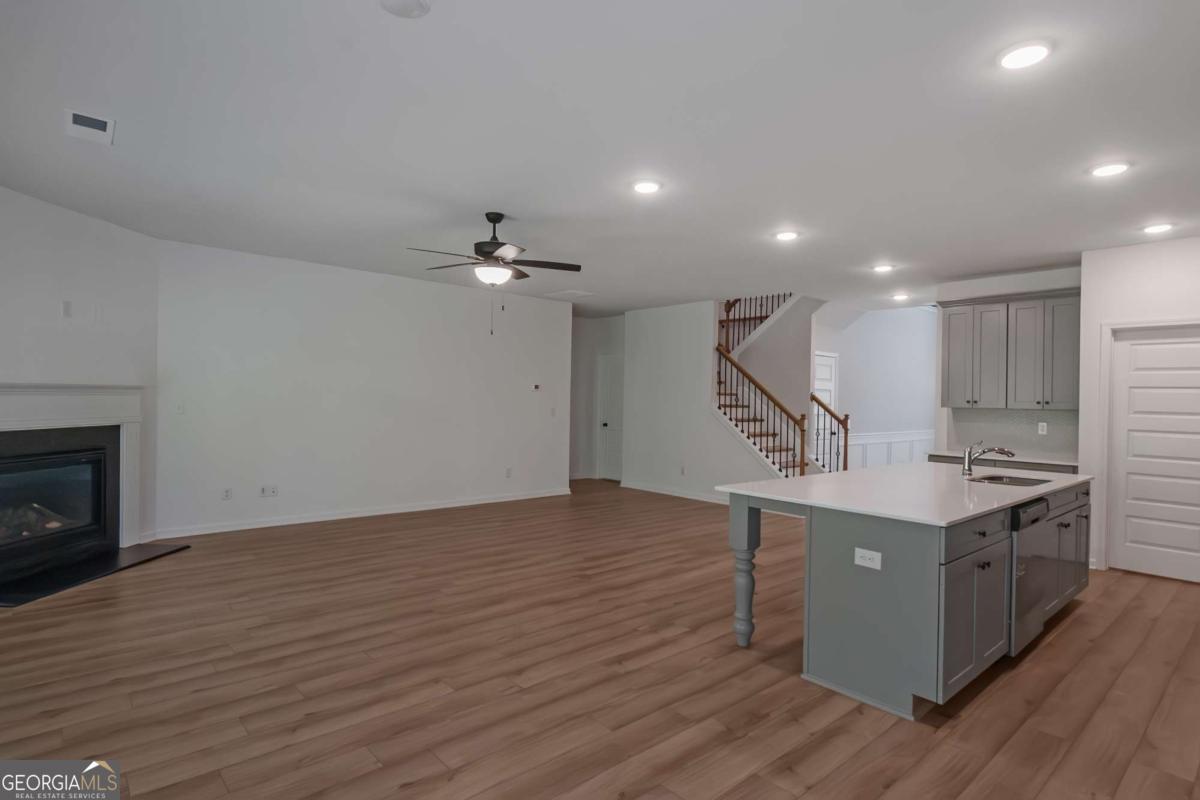 The Registry - Residential