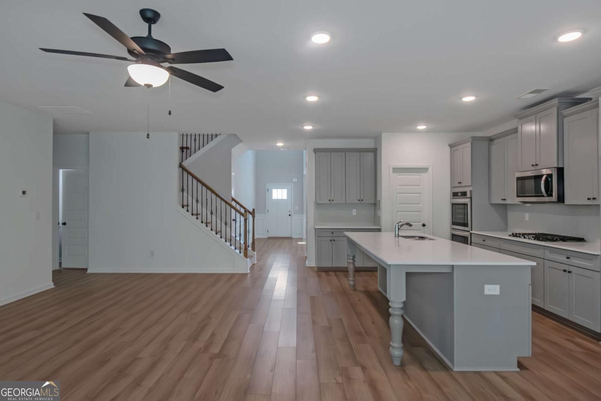 The Registry - Residential