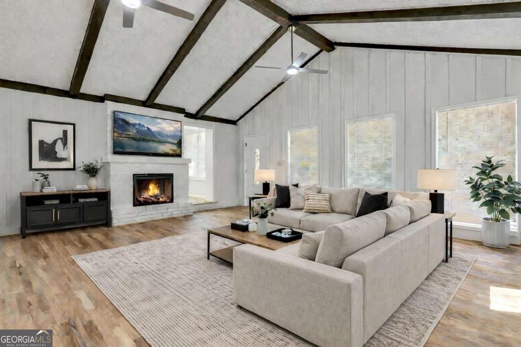 Photo of 5586 Glore Drive SW, Mableton, GA 30126 (MLS # 10730886)