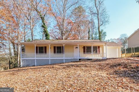 Photo of 2915 Winchester Drive, Cumming, GA 30041 (MLS # 10648868)
