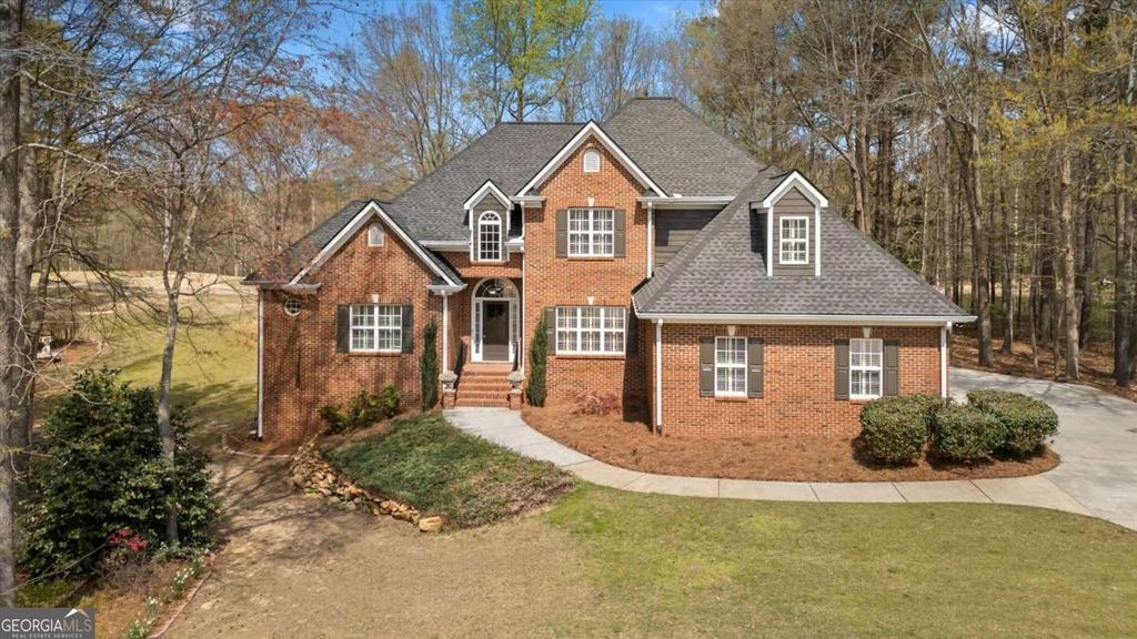 Photo of 304 Pinehurst Way, Carrollton, GA 30116 (MLS # 10721858)