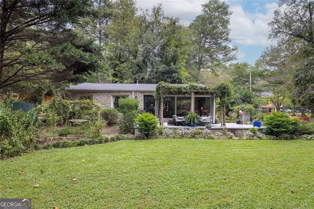 Pine Lake, Georgia 30072, United States, 3 Bedrooms Bedrooms, ,2 BathroomsBathrooms,Residential,Active,221692