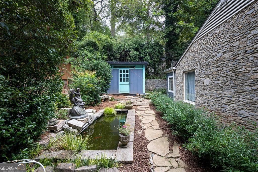 Pine Lake, Georgia 30072, United States, 3 Bedrooms Bedrooms, ,2 BathroomsBathrooms,Residential,Active,221692