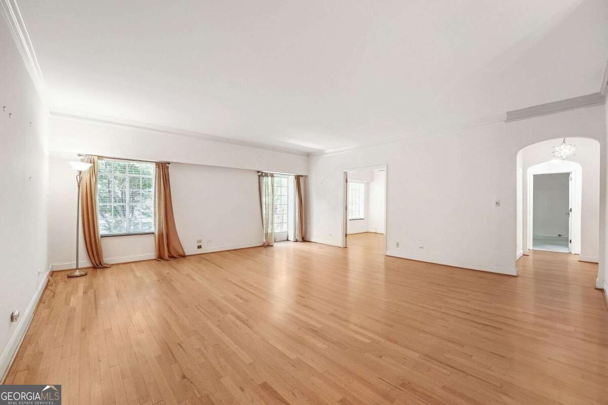 3648 Peachtree RD NE 3M