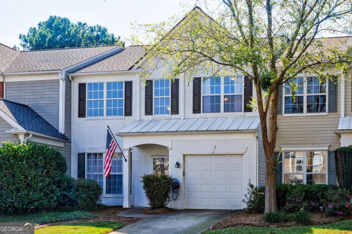 Creekside at Mansell - Residential
