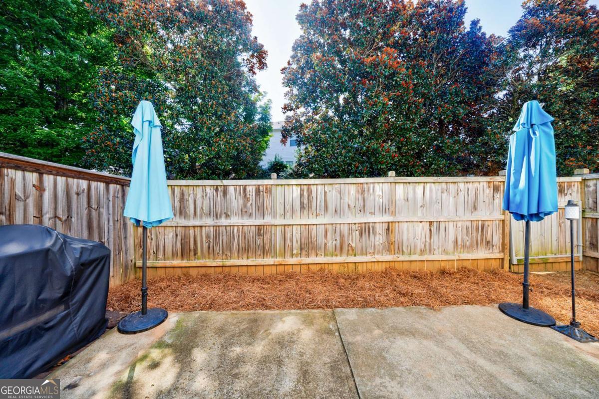 Creekside at Mansell - Residential