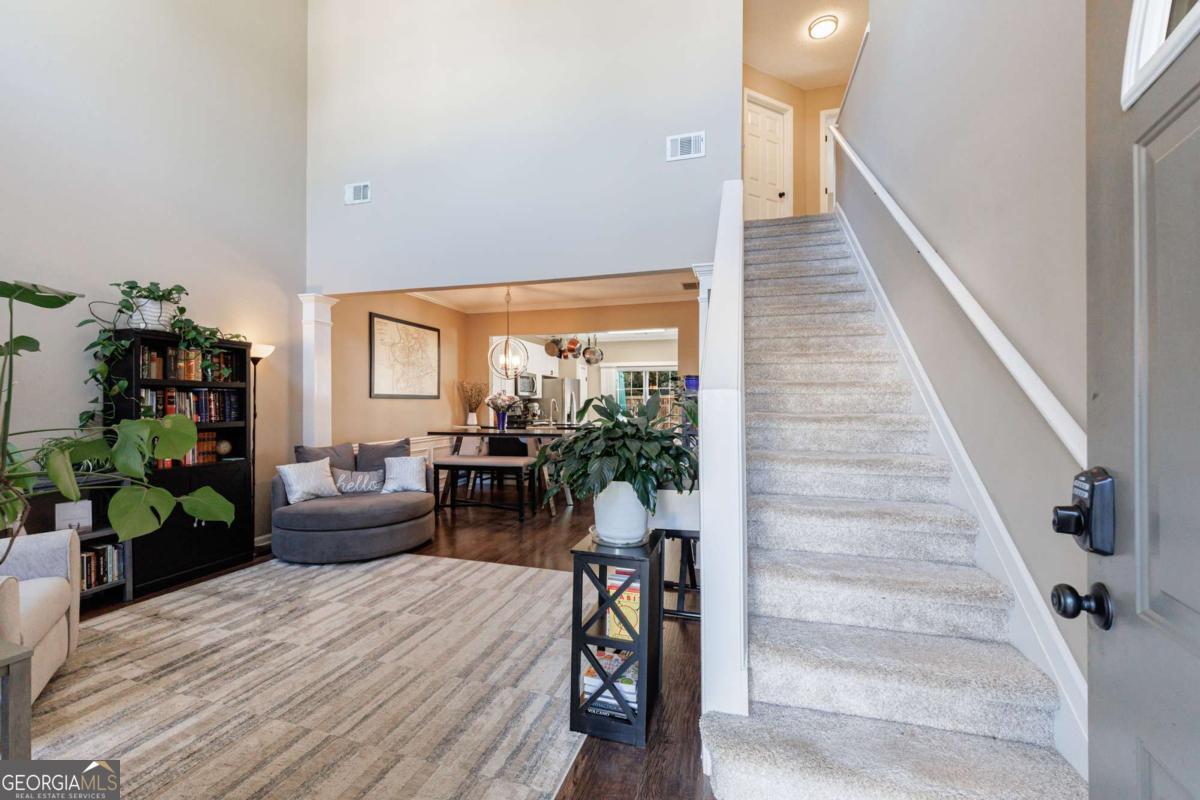 Creekside at Mansell - Residential