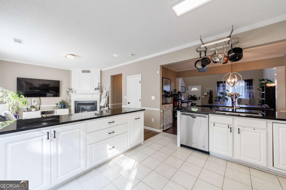 Creekside at Mansell - Residential
