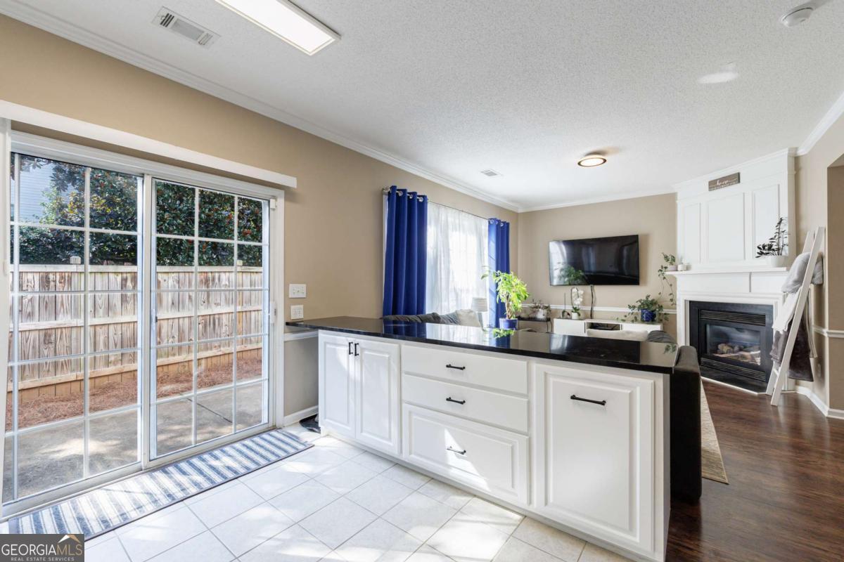 Creekside at Mansell - Residential