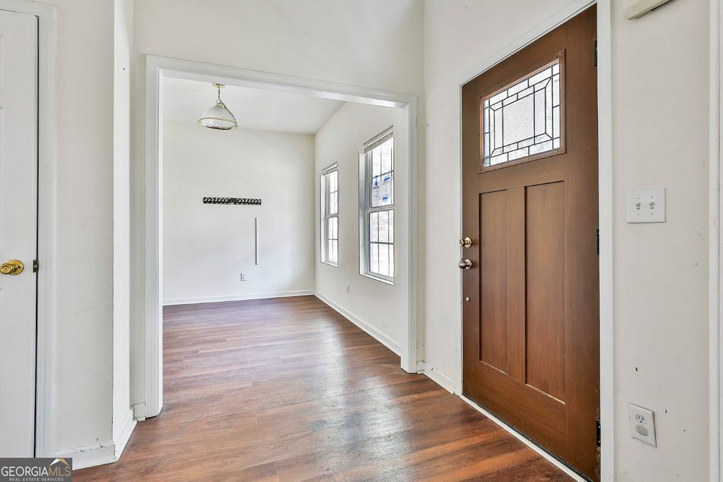 Photo of 97 Sage Court, Newnan, GA 30263 (MLS # 10674533)