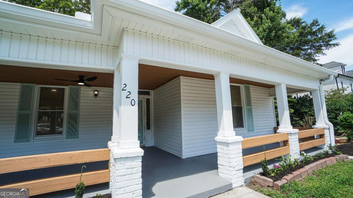 220 Confederate AVE