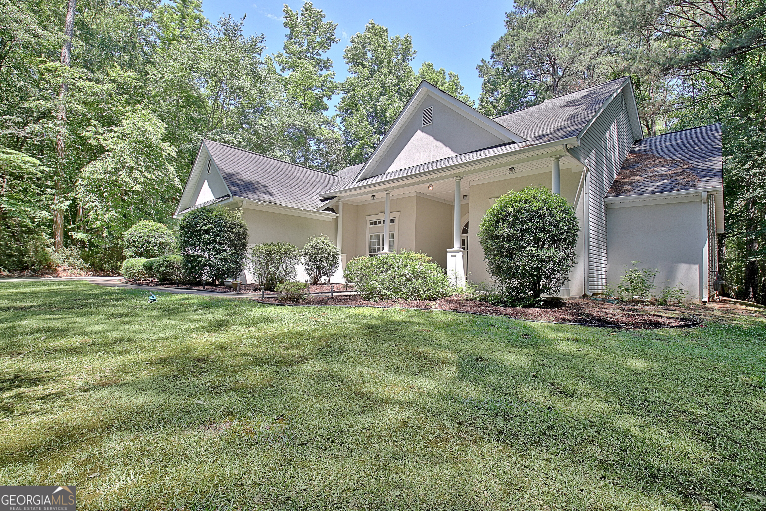 220 Farr Lake DR