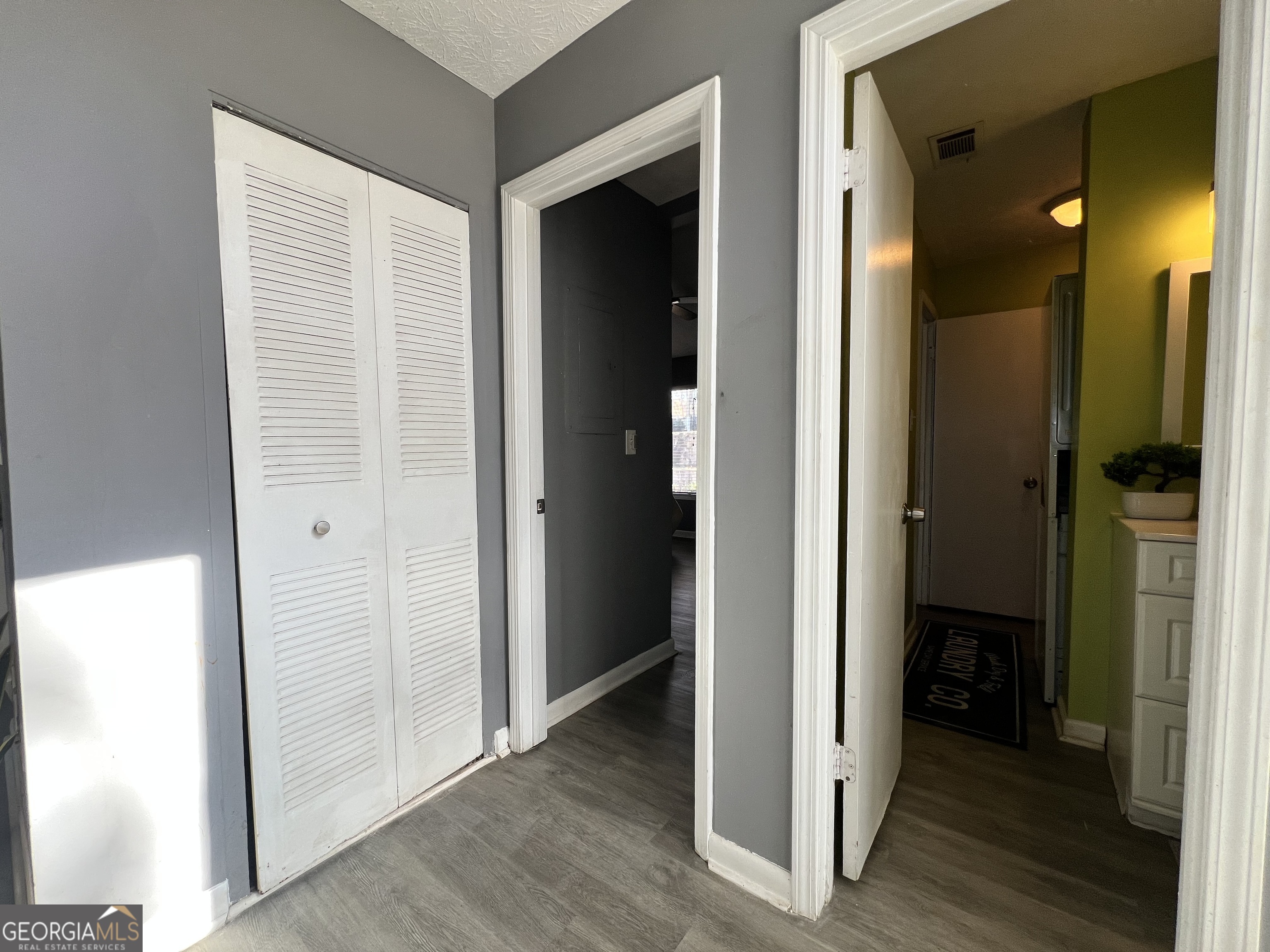 1496 Pine Log RD NE A