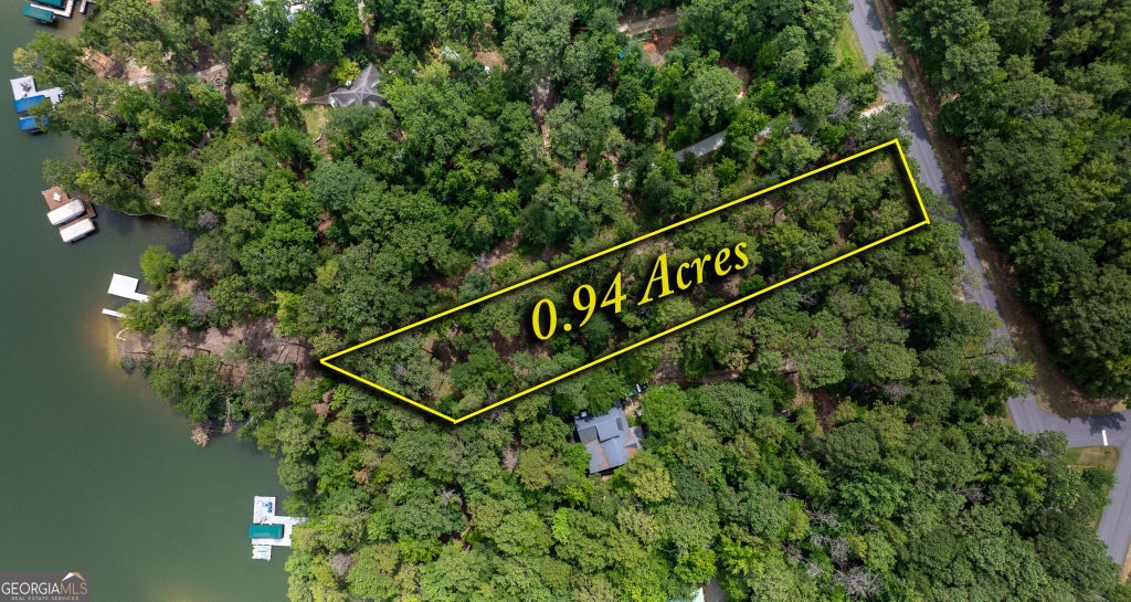 Photo of 1020 Stoneridge Circle, White Plains, GA 30678 (MLS # 10876771)