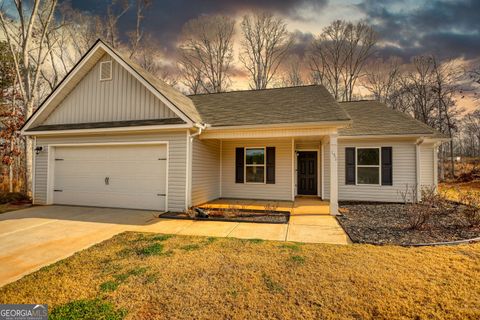 Photo of 151 Rolling Woods Lane, Hull, GA 30646 (MLS # 10657446)