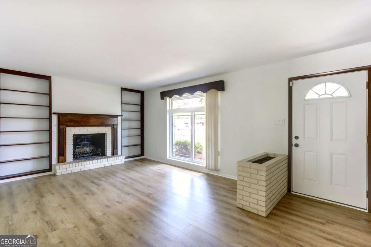 12445 Deerfield RD