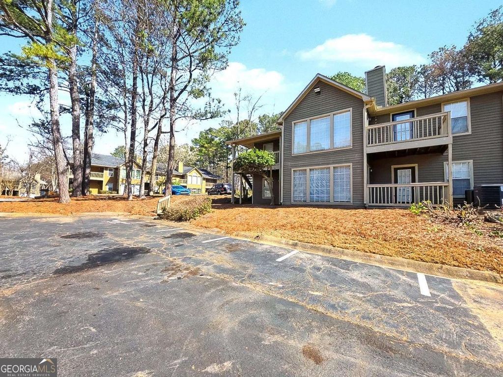 Photo of 1702 Country Park Drive SE, Smyrna, GA 30080 (MLS # 10709304)