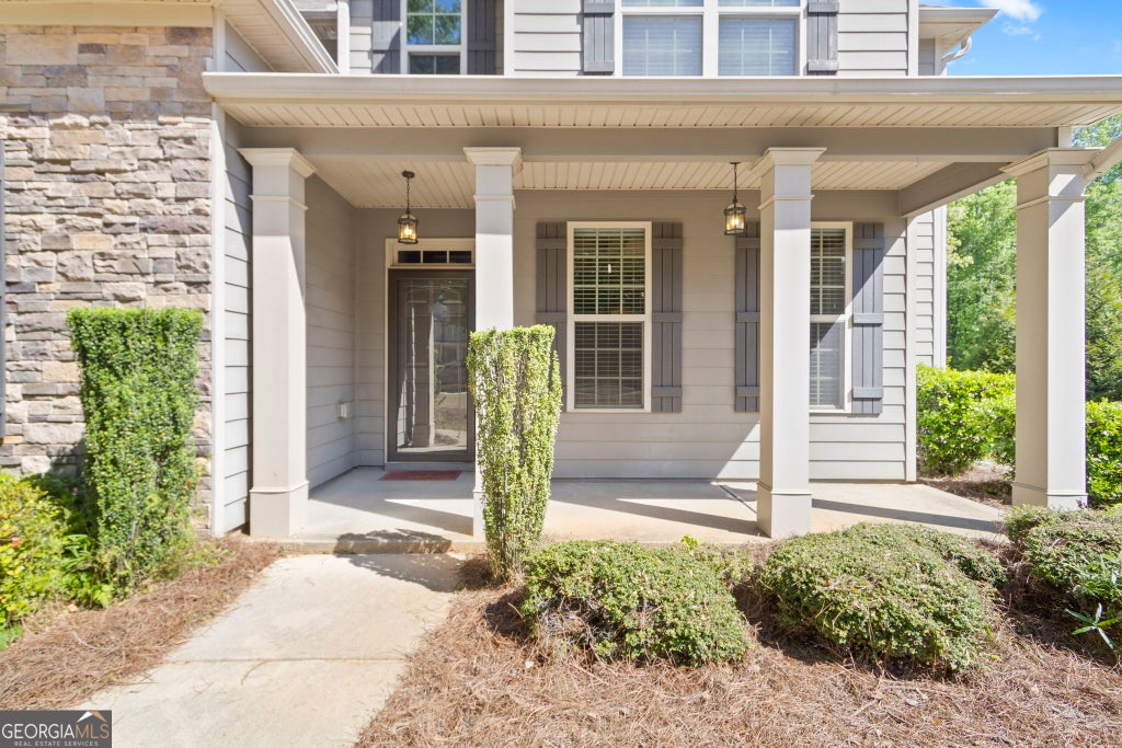 Photo of 127 Austin Storey Circle, Newnan, GA 30263 (MLS # 10835051)