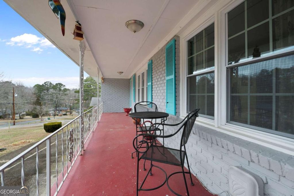 Photo of 4002 Phylis Place, Decatur, GA 30035 (MLS # 10692720)