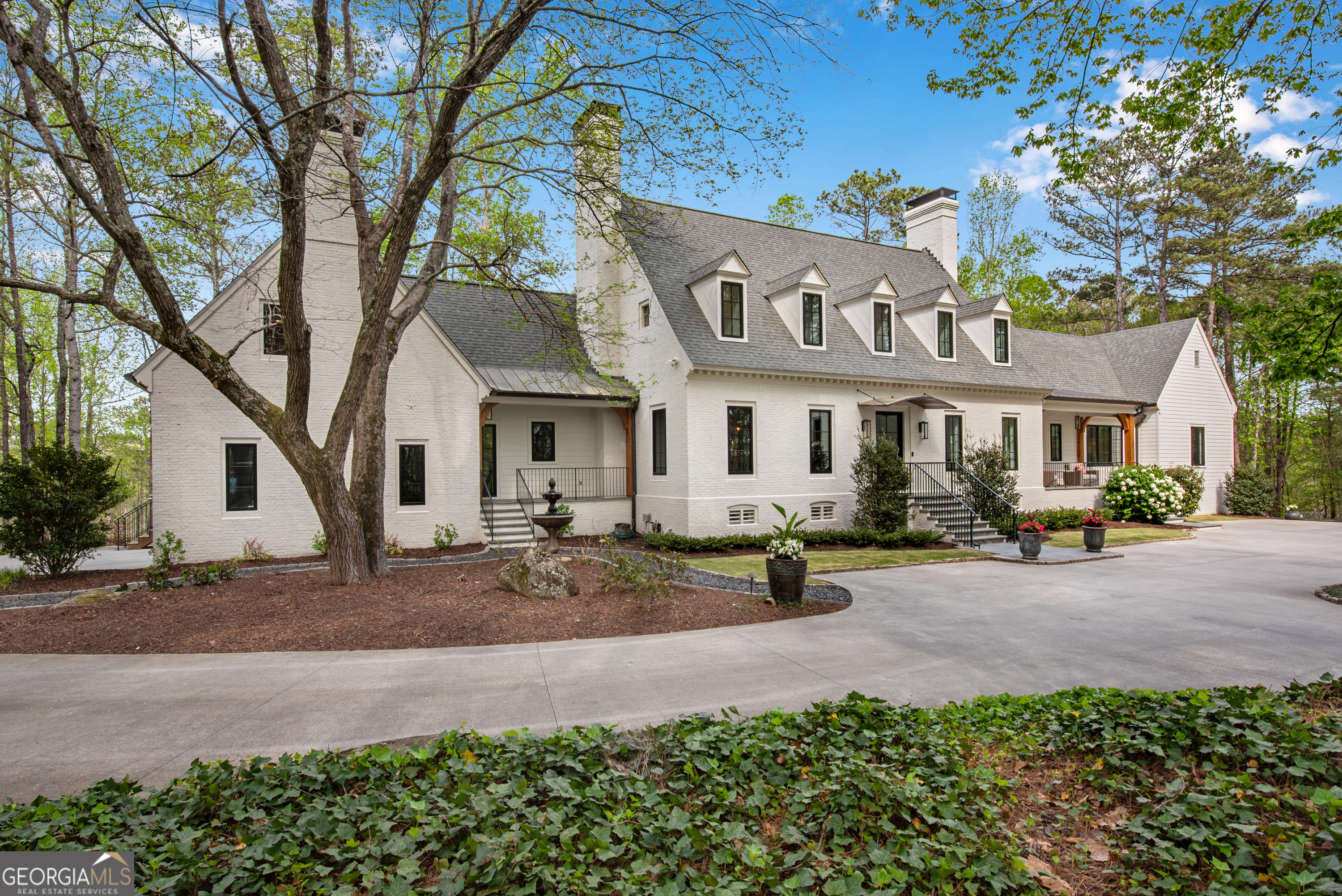 3812 Rock Ivy TRL NE