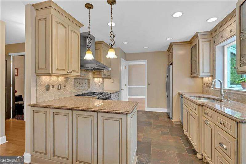Due West Crossing - Residential