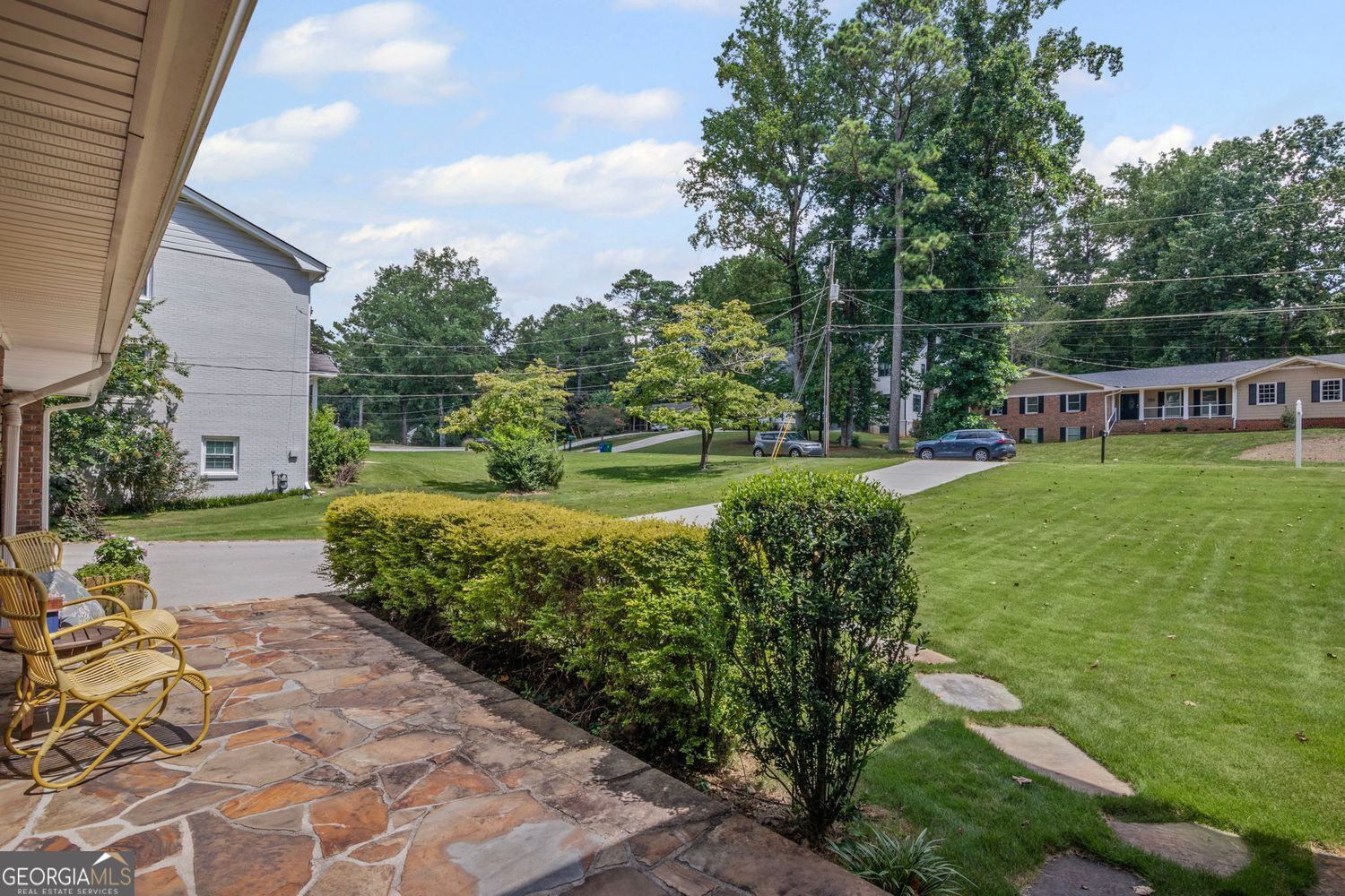 1470 Vernon North DR