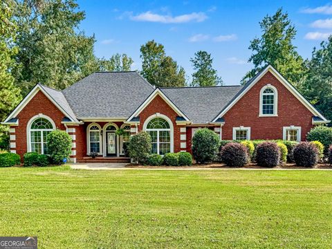 384 Lakemere LN NW Milledgeville GA 31061