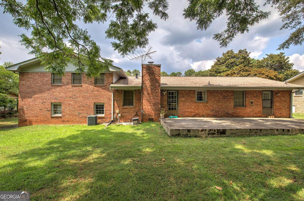 Rolling Hill - Residential