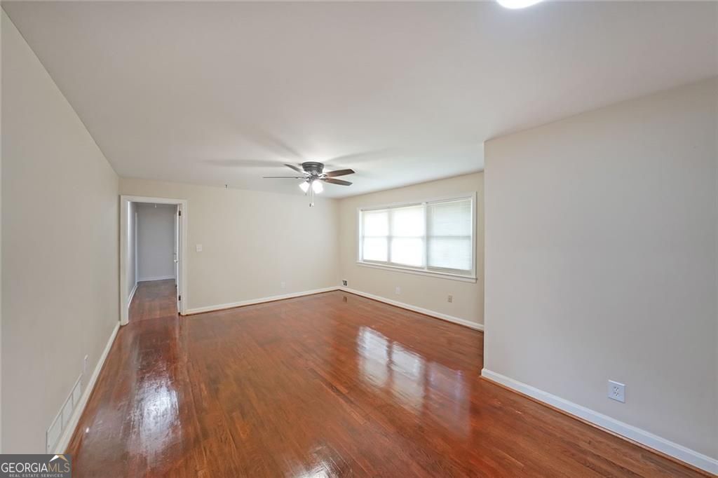 BIRCHWOOD PARK - Residential