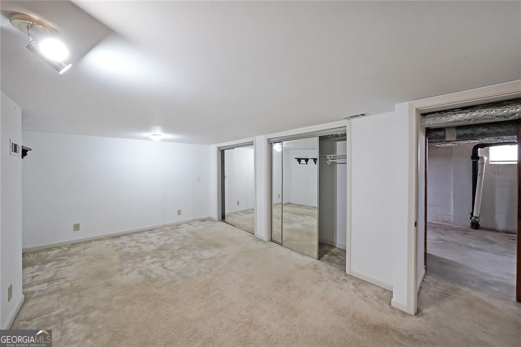 BIRCHWOOD PARK - Residential