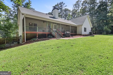 A home in Newnan