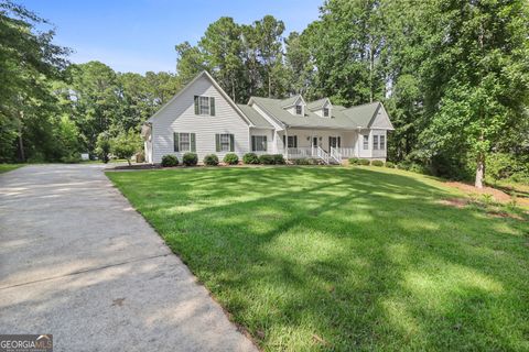 A home in Newnan