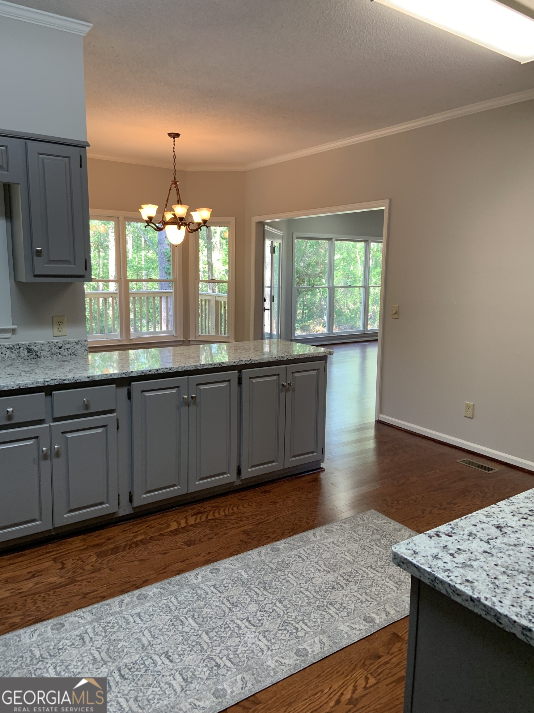 105 Lancaster PT
