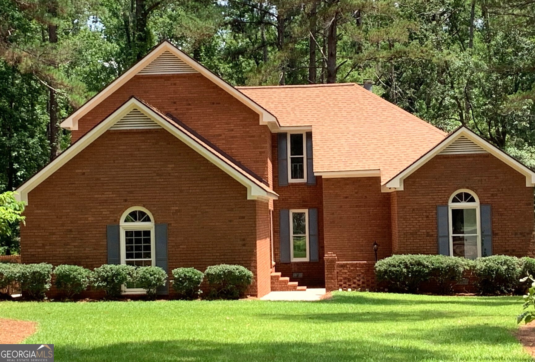 Great location on almost 2 acres in upscale subdivision. It is rare for a house in this neighborhood to come on the market. This beautiful brick home is in a unique neighborhood of lovely homes with good separation The location is very desirable; close to Georgia Southern and East Georgia Regional Hospital. Quiet elegance is the best way to describe the feeling you have when entering this property. The lot is just under 2 acres at 1.99 acres and there is a brick fence with wrought iron gates around the left side of the backyard. No yard sign due to restrictive covenants which are honored by all homeowners though there is no HOA. This fabulous brick home has so many nice features with a great floor plan including huge bedrooms, walk in closets, new granite countertops in kitchen with stainless steel appliances, new hardwood floors, newer zoned hvac, roof, large private back deck that opens off the main area of the house. An oversized side entry 2 car garage is attached to the house with a separate breezeway. This home is vacant and ready for move in. Shown by appointment. Listing broker is also owner.