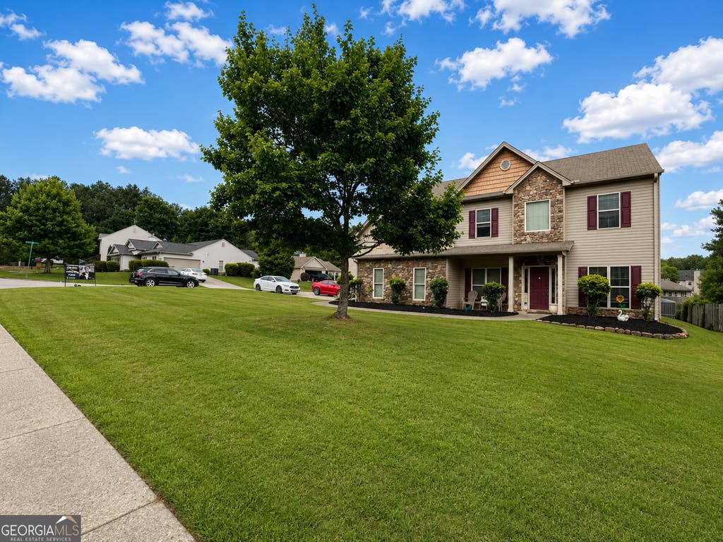 Photo of 1361 Yorkshire Drive, Winder, GA 30680 (MLS # 10782303)
