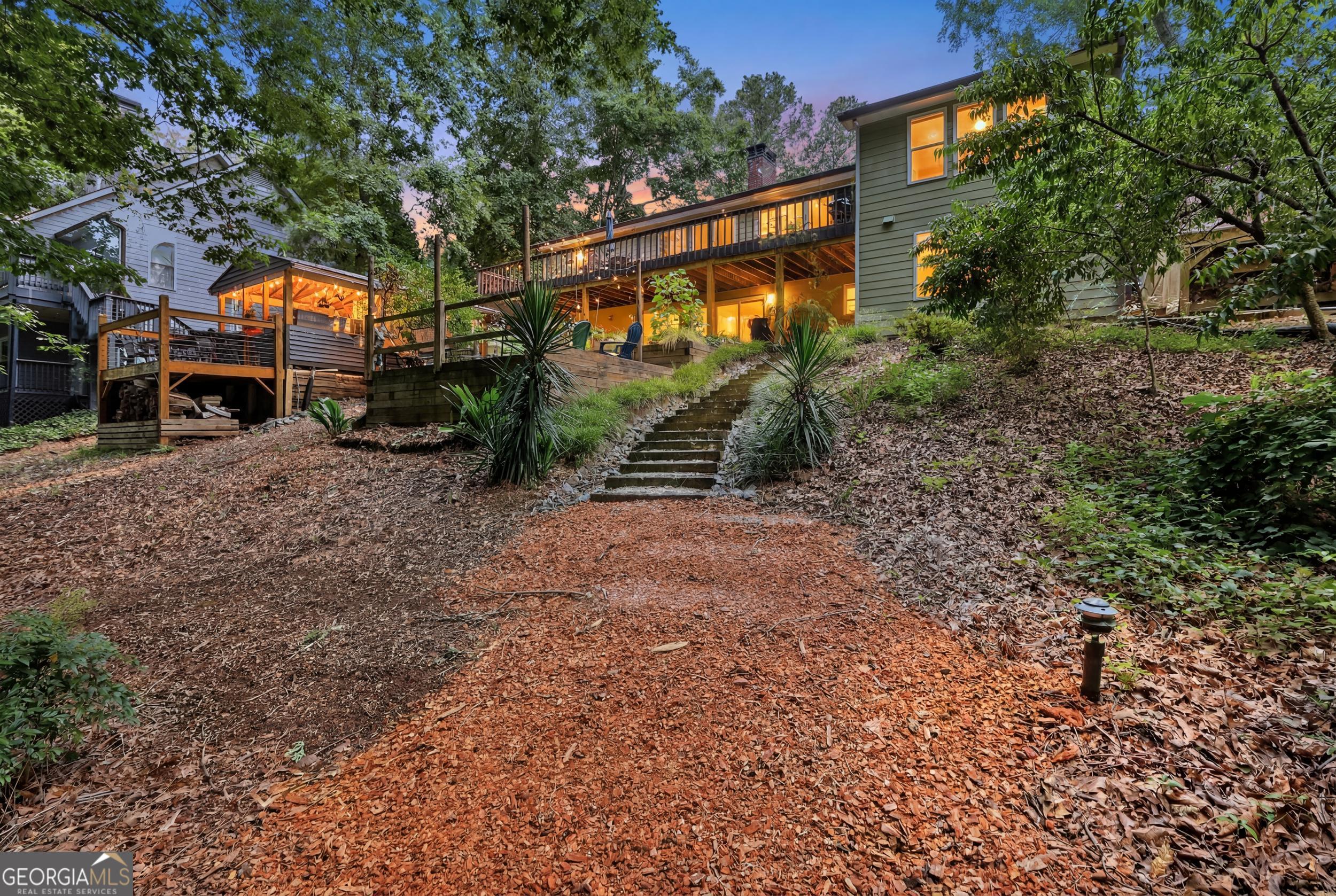 4825 Perry RD