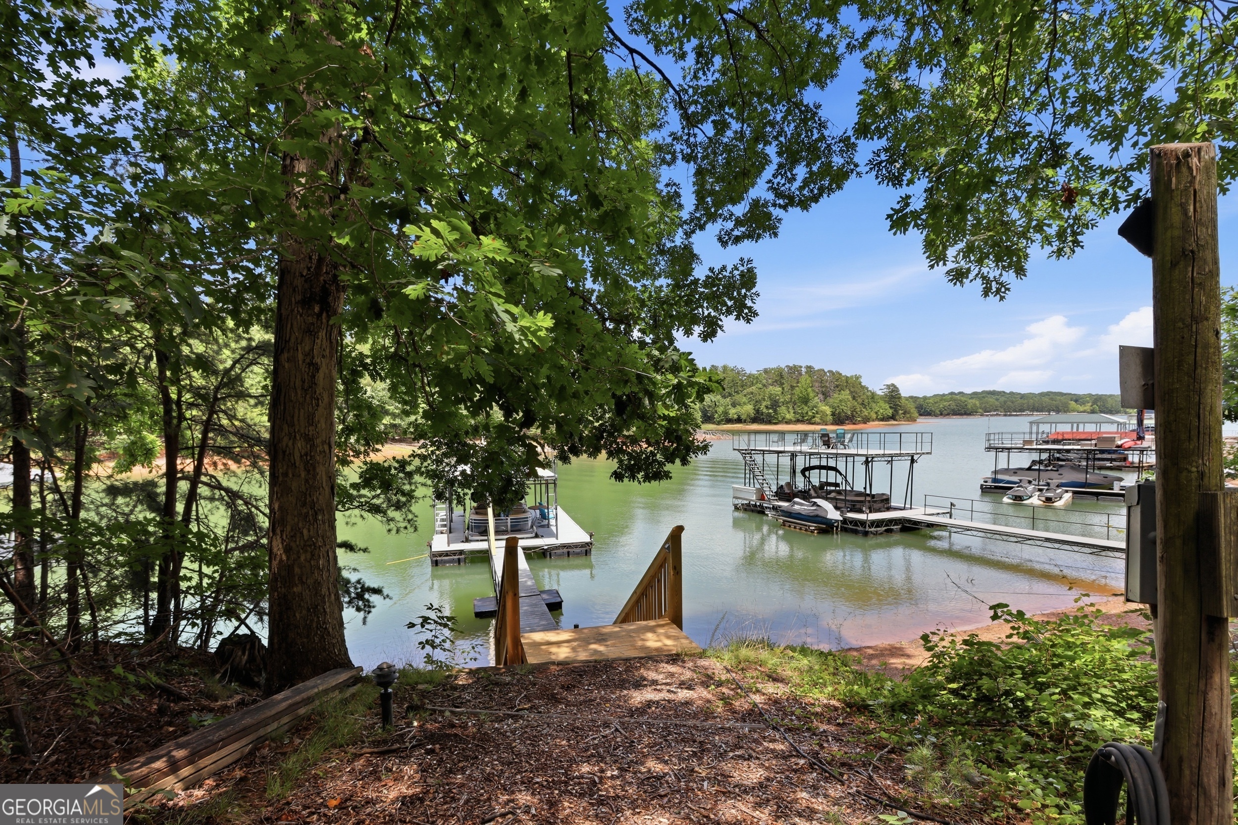 4825 Perry RD