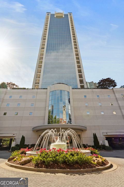 Photo of 2828 Peachtree Road NW #1704, Atlanta, GA 30305 (MLS # 10686420)