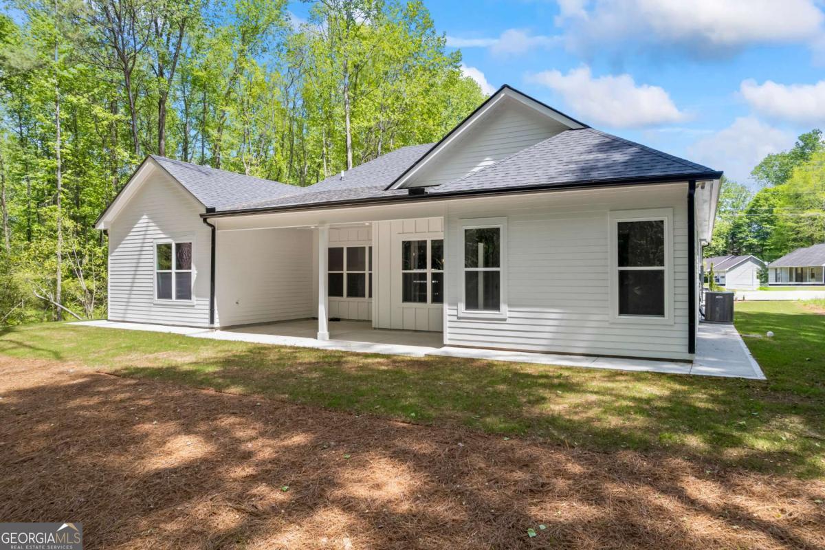 632 Hunters Cove LN