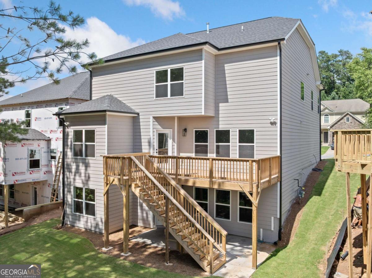 419 CRESTMONT LN
