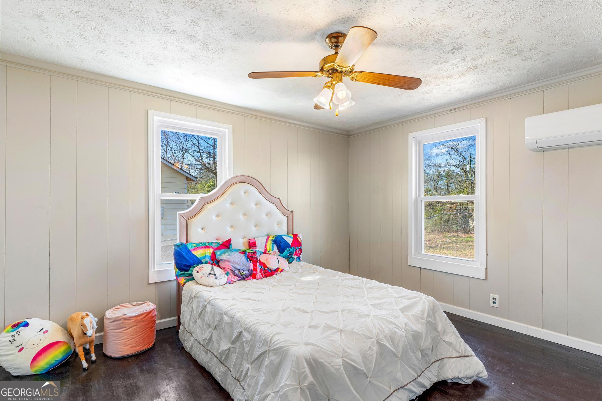 MORRIS HEIGHTS - Residential