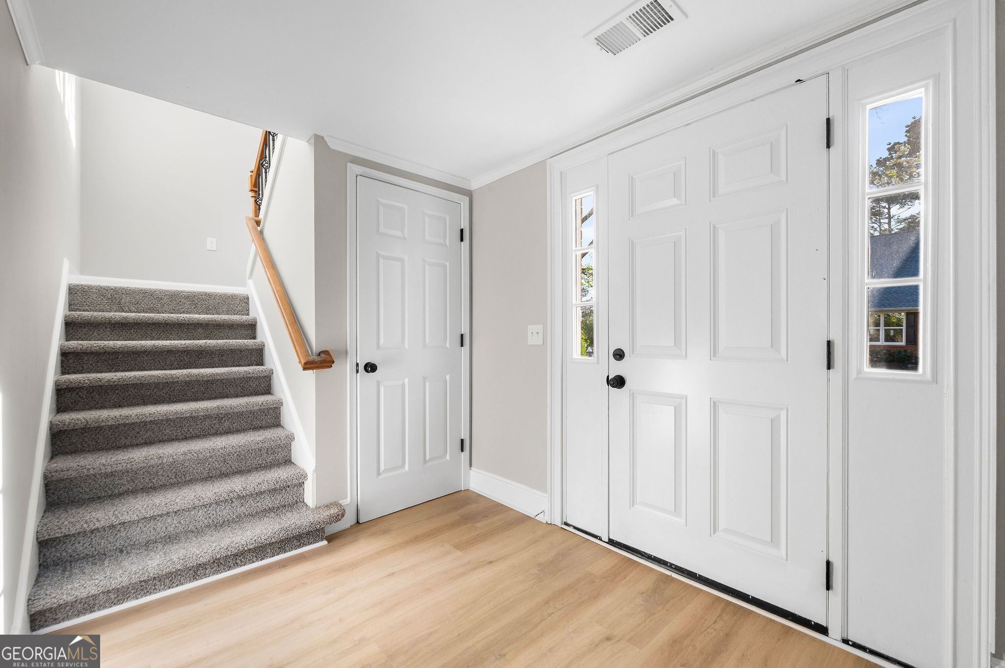 3 S Riversong LN