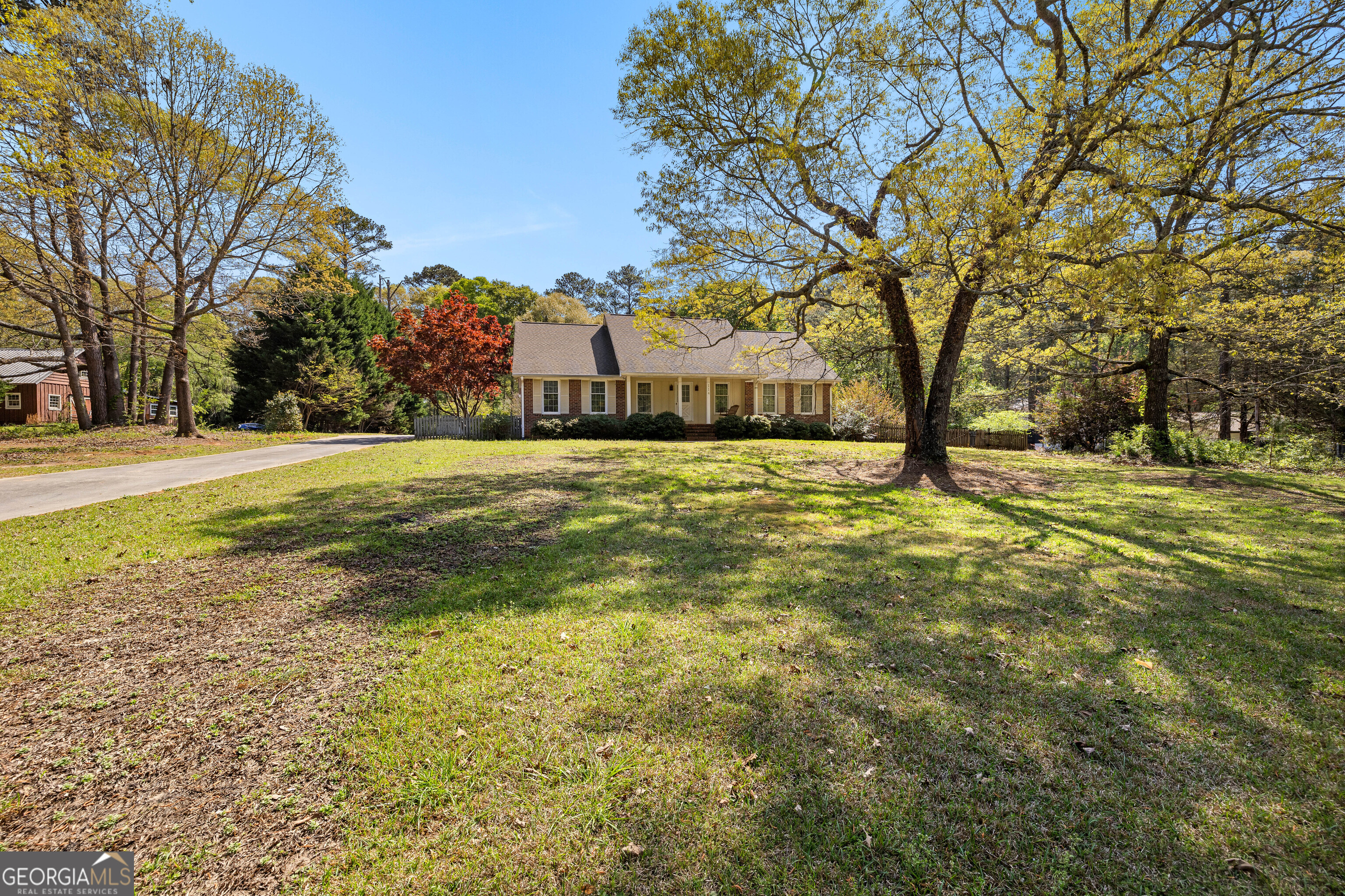 114 Hidden Valley RD