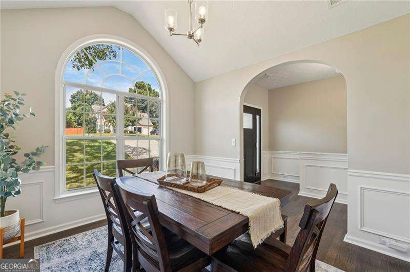 1293 Dalesford DR