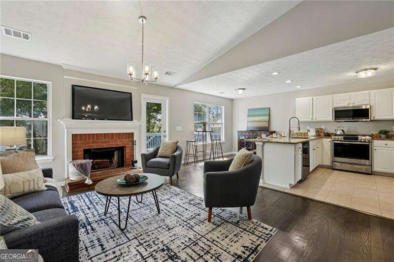 1293 Dalesford DR